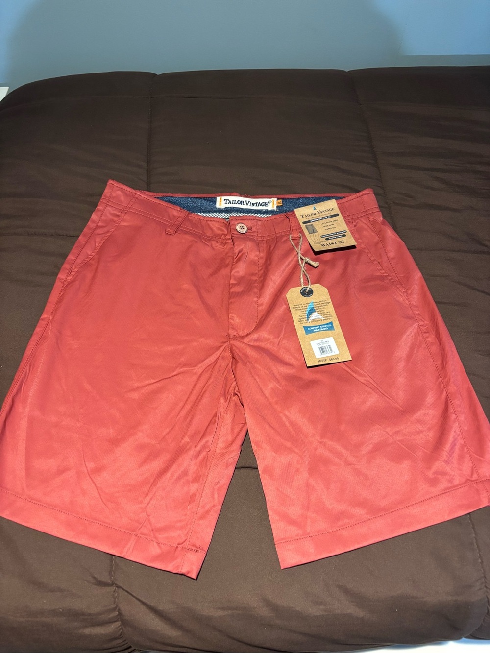 NWT Tailor Vintage Greenwich Slim Fit Performance Shorts Canyon Red 32